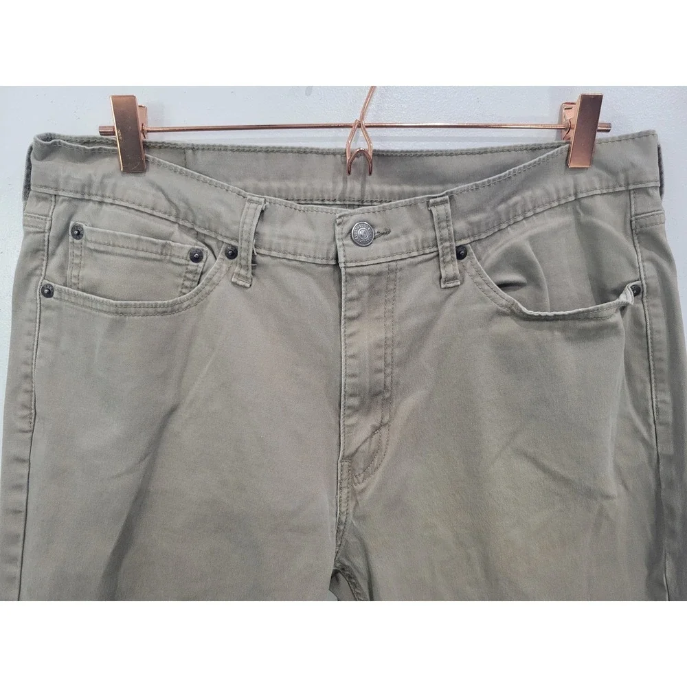 Levis 541 Athletic Taper Khaki Tan‎ Pants Mens 35x34 (Measures 35x32) Stretch